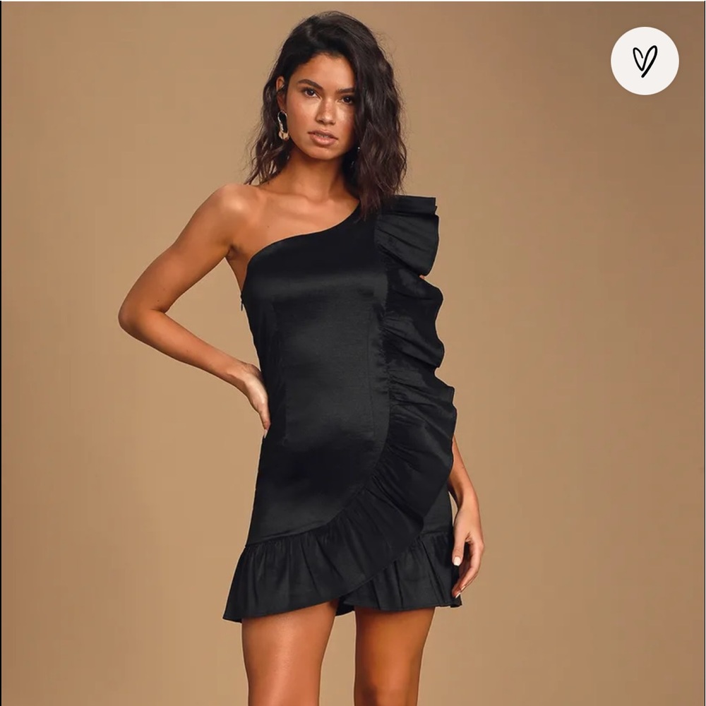 Lulus ~ Chic State of Mind Mini Dress